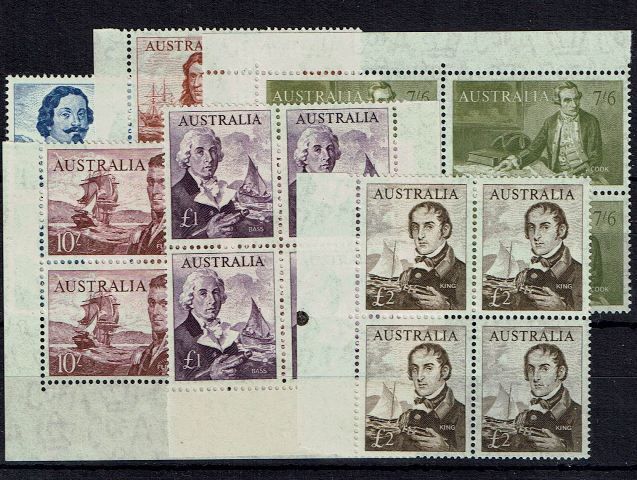 Image of Australia 355/60 UMM